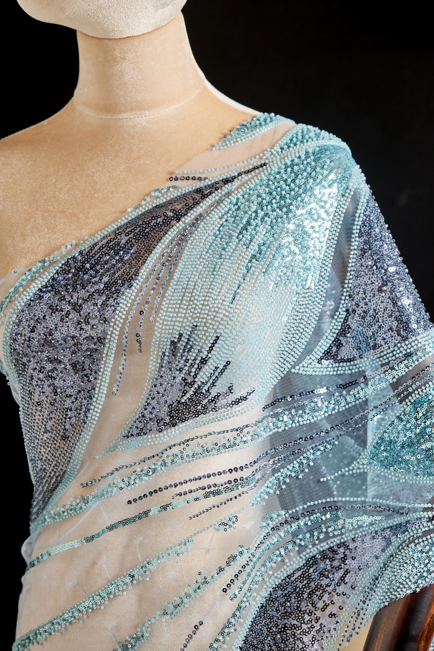 FT25-052B-blue embroidered fabric