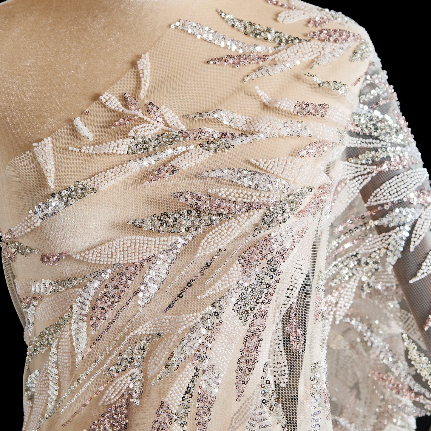 FT25-123-White embroidered fabric with leaves