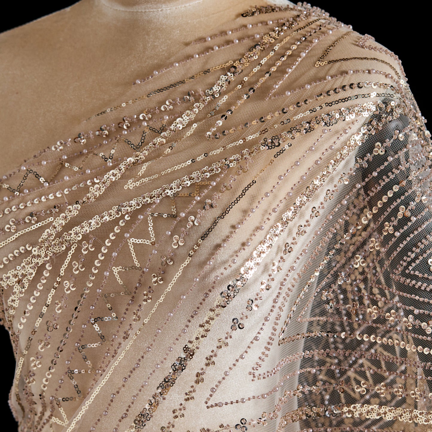 FT25-137-Four colors embroidery fabric