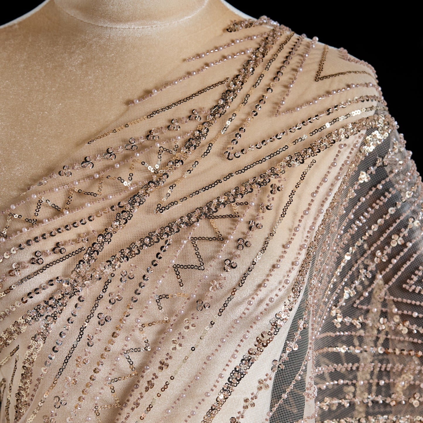 FT25-137-Four colors embroidery fabric