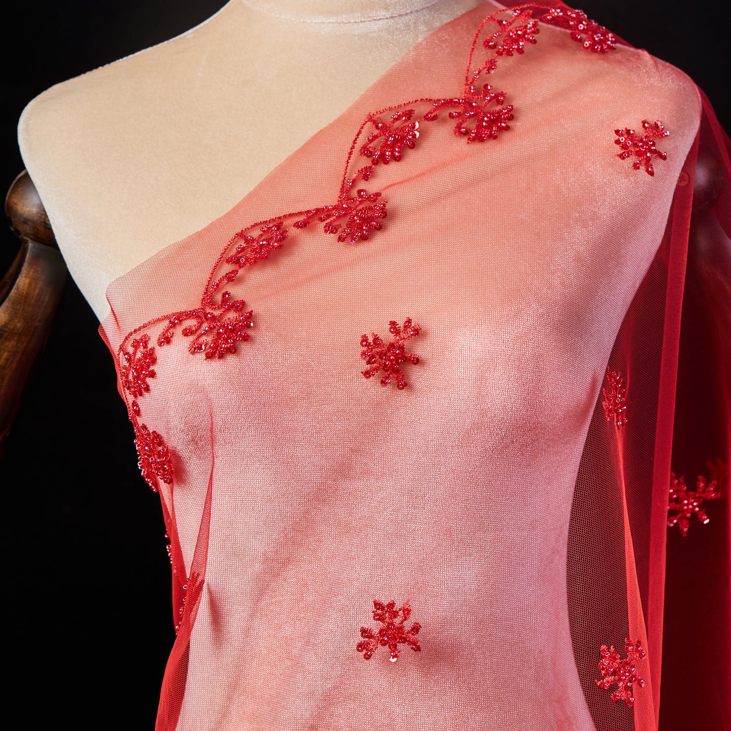FT25-150-Red mesh simple embroidery fabric