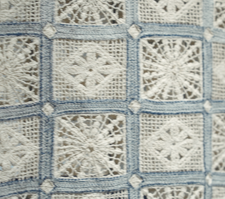 BT2503047-Handcrafted Floral Artistry with Traditional Chinese Embroidery