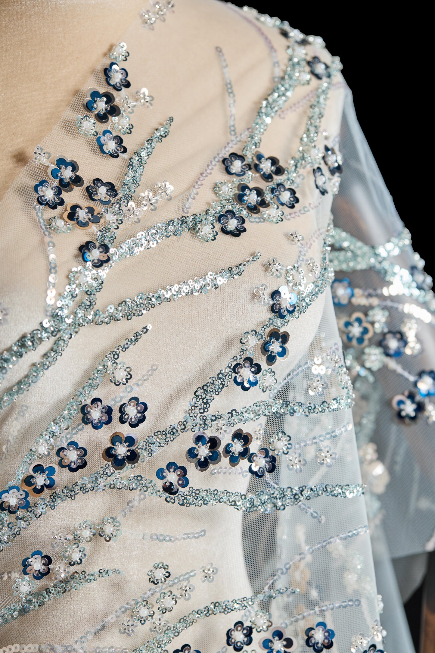 FT25-233T-Colorful embroidered fabric