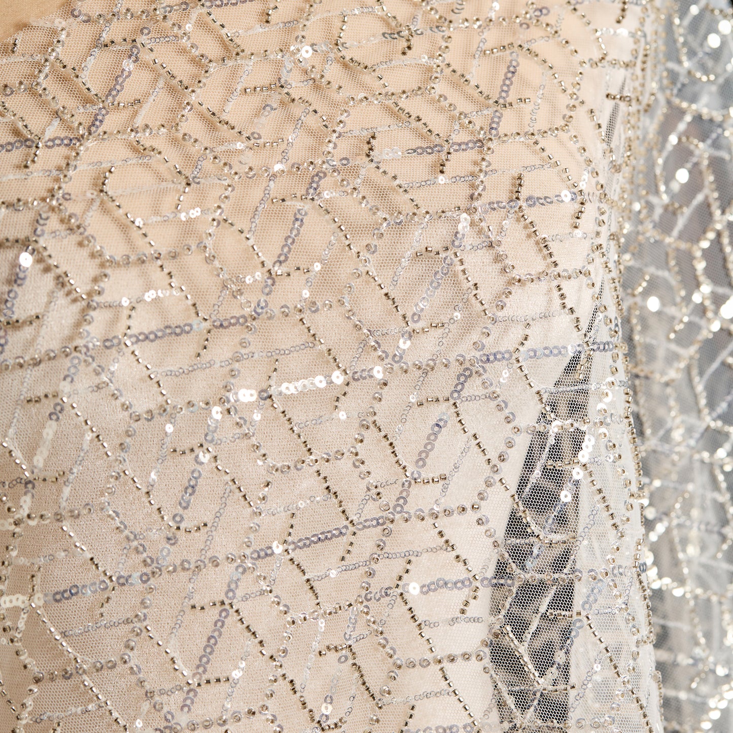 FT25-152-White diamond pattern embroidered fabric